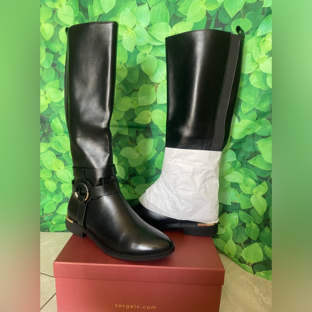 BLACK LEATHER BOOTS